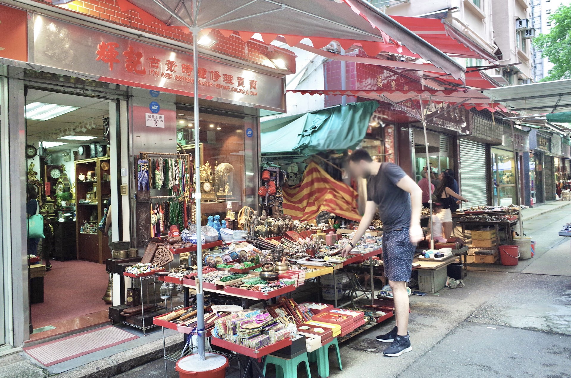 香港・上環、路地を一本入る朝さんぽ日記