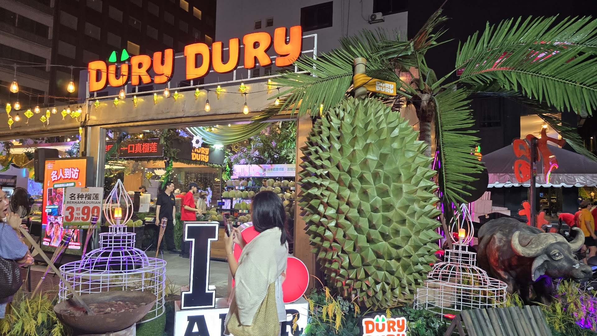 【マレーシア】クアラルンプール屋台街アロー通りで食べ歩き！絶品ローカルグルメ5選